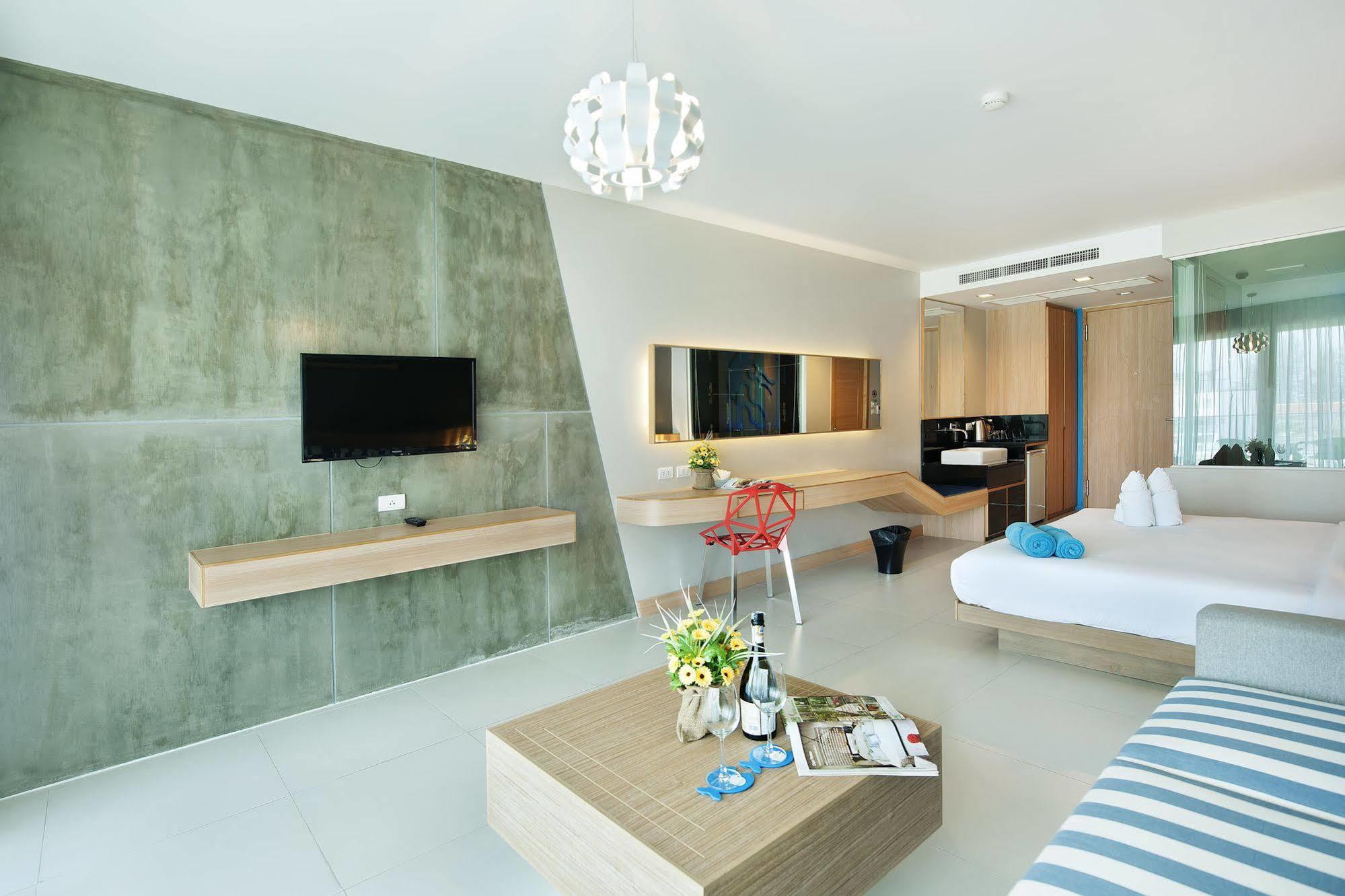 Ratana Platinum Resort Kamala Exterior photo