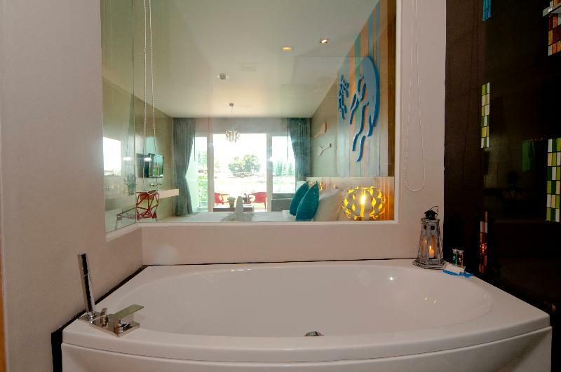 Ratana Platinum Resort Kamala Exterior photo